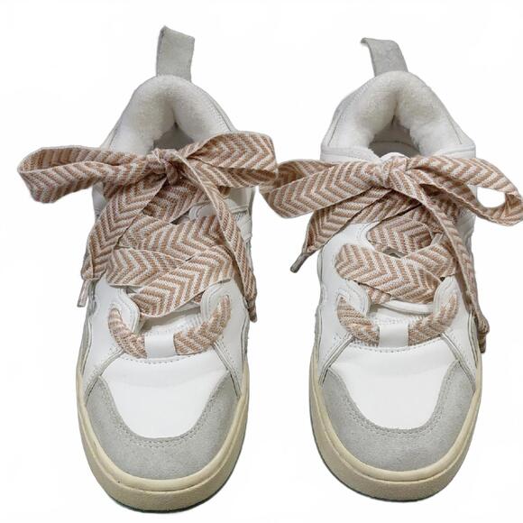 "Steve Madden"Sz.8 ROARING White, Light Gray & Green Low-Top Sneakers.Great Cond - Picture 4 of 16